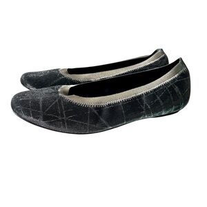 Vaneli Ballet Flats Size 7.5 W Shimmer Metallic Classic Retro Silver Black